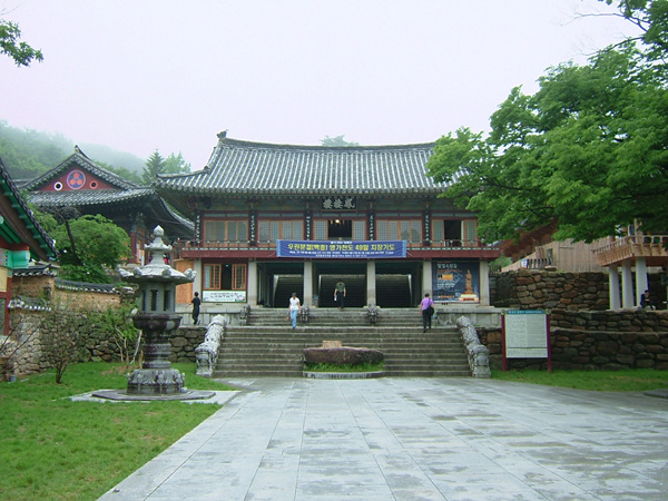 동화사 봉황루.jpg